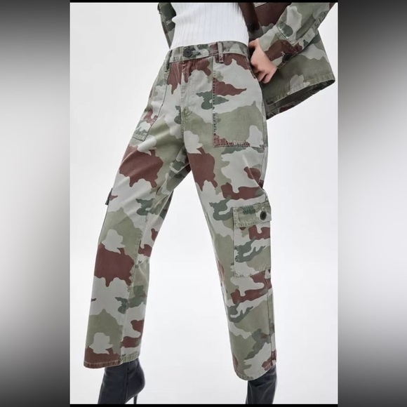 NEW ZARA Sz 6 Cargo Wide Leg Pants Camo - Picture 2 of 12
